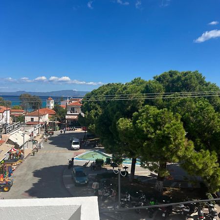 Simotel Ermis Hanioti Exterior photo